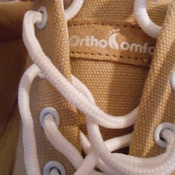 Men's Ortho Comfoot Camel Colored Leather Suede Fashion Sneakers-EUR 48-NIB - Picture 3 of 13